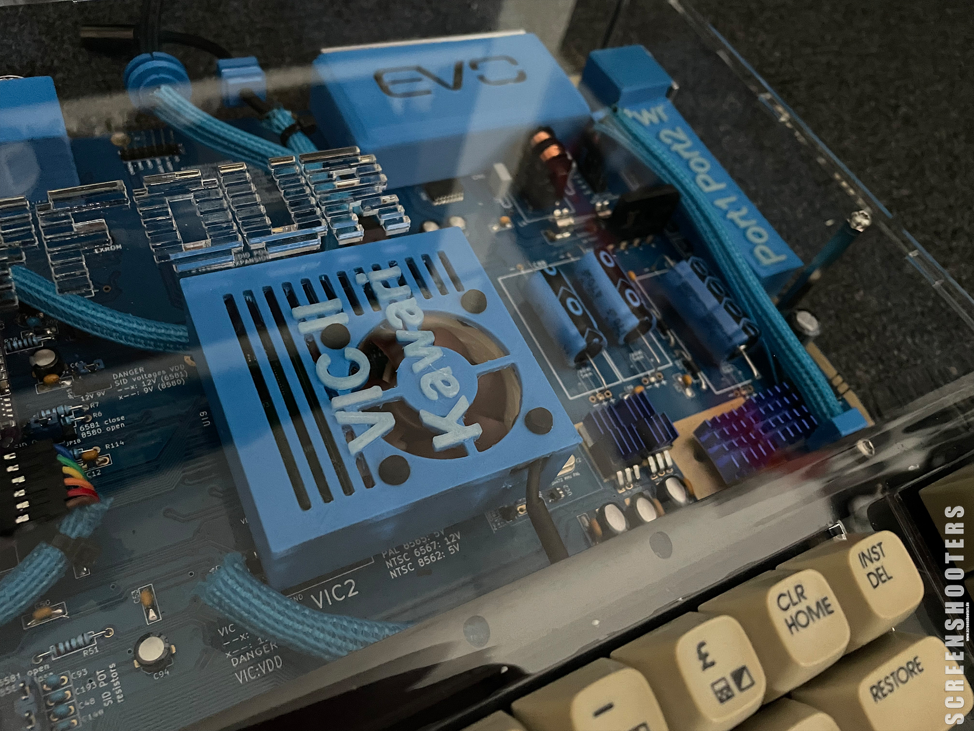C64-221_BluePearl_20.jpg